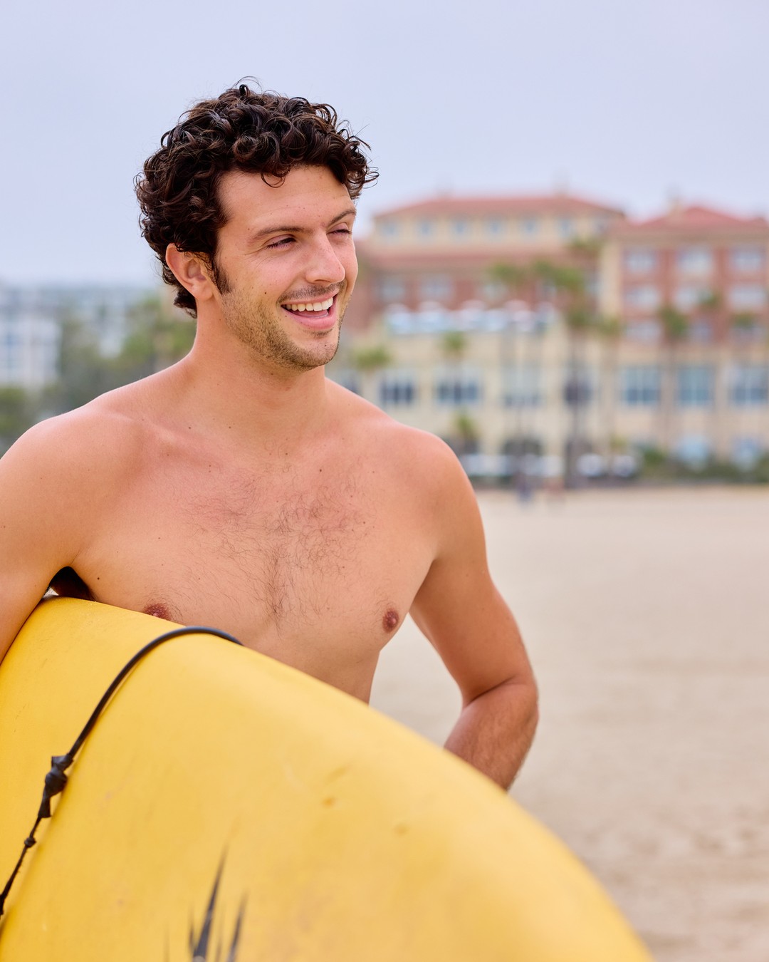 Whether it’s surf lessons or seaside lounging, our Beach Concierge sets the scene for your perfect day.

#HotelCasadelMar #ThePreferredLife